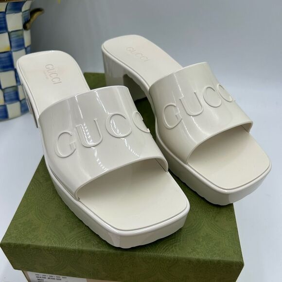 Women’s Gucci rubber block low heel slides size 41 made in Italy